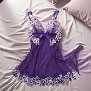 BH- och stringset med blommigt spets, spaghettibandsunderkläder, set med strumpeband i spets, lätta sommarunderkläder