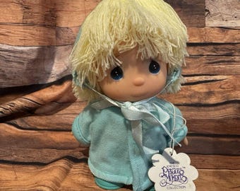 Vintage ENESCO Precious Moments 1989 November Plush Doll Baby Blonde Bonnet Tag
