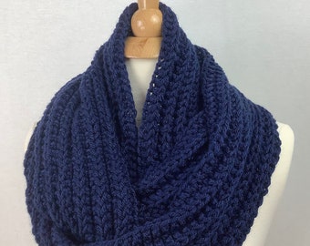 Knit  blue scarf/ infinity scarf/ unisex scarf/ winter scarf