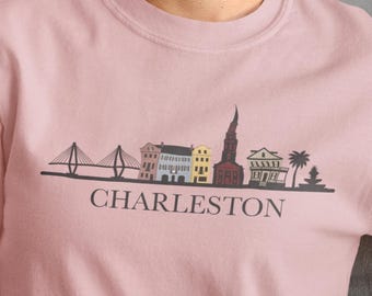 Camiseta de recuerdo histórico de Charleston, Carolina del Sur; camiseta vintage sureña del puente Ravenel; camisetas con palmeras y encanto costero; regalo de palmetto de Low Country.