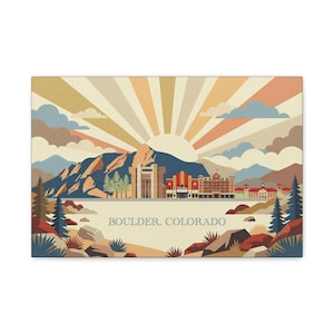 Puede incluir: Una impresión artística rectangular que representa un paisaje estilizado de Boulder, Colorado. La imagen incluye una cordillera, edificios, árboles y el texto "BOULDER, COLORADO". El fondo tiene un diseño de rayos de sol con colores cálidos.