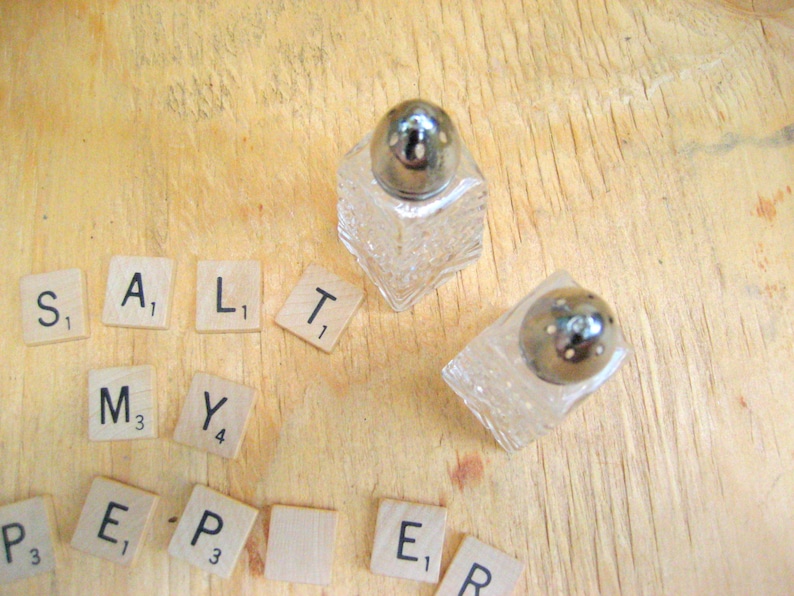 Vintage salt and pepper shakers glass classic