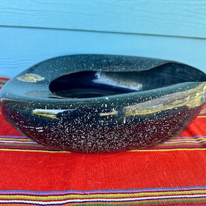 Vintage black enamel bed pan, planter, bed pot, vase