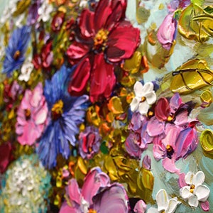 Oil Painting, Colorful Canvas Brings the Beauty and Warmth of a Lush ...