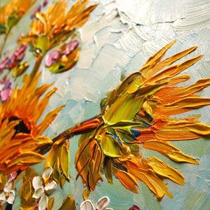 Oil Painting, Colorful Canvas Brings the Beauty and Warmth of a Lush ...