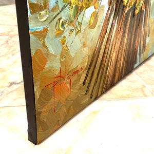 Oil Painting, Colorful Canvas Brings the Beauty and Warmth of a Lush ...
