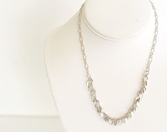 Avon Silver Feather Charm Figaro Chain Necklace | Beautiful Designer Chain Necklace