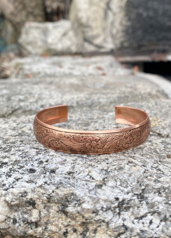 Vintage Solid Copper Cuff bracelet | beautiful flo