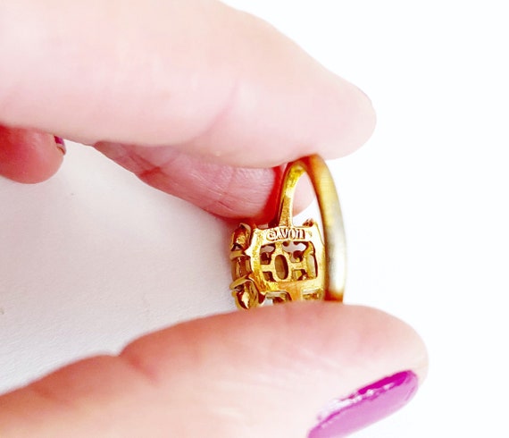 Vintage avon opal ring discount