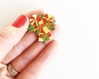 Broche navideño vintage de bastón de caramelo esmaltado