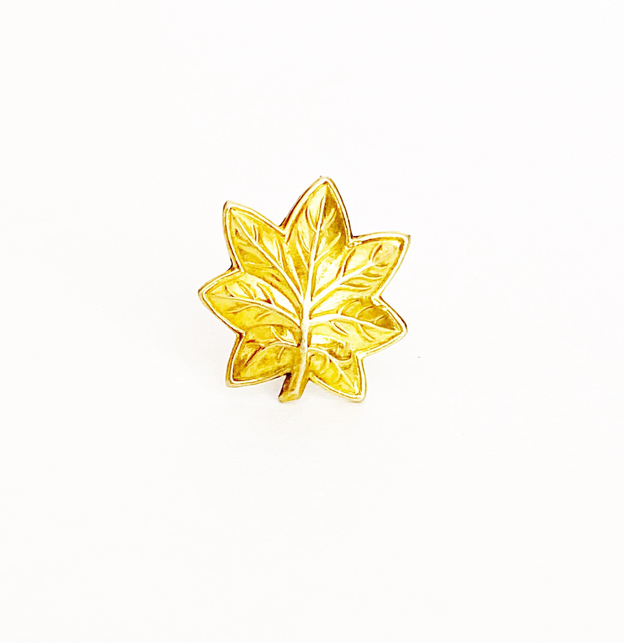 Vintage WWII US Navy Lieutenant Commander 10k Gold Filled Oak Leaf