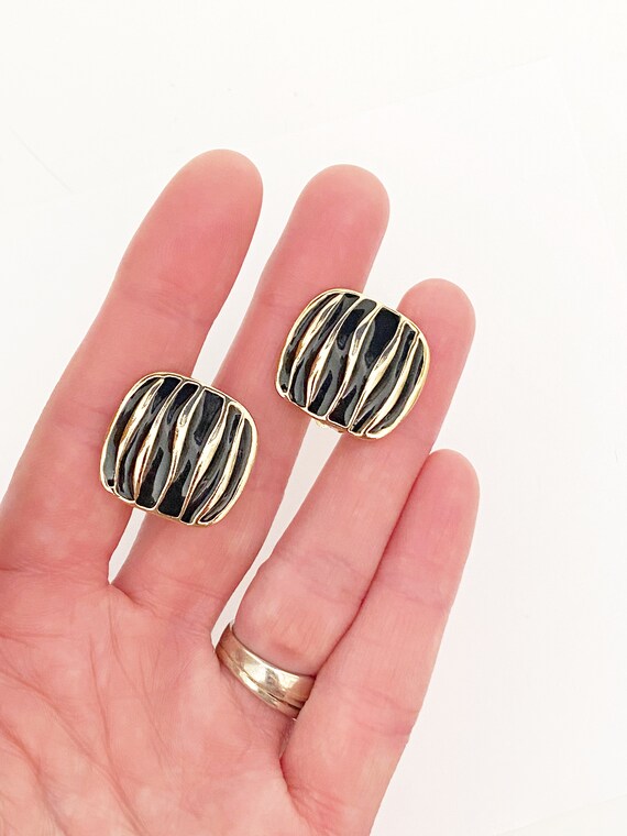 Gorgeous gold and black enamel clip on earrings |… - image 3