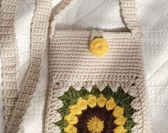 Crochet Sunflower Purse – Granny Square Crossbody Bag, Boho bag