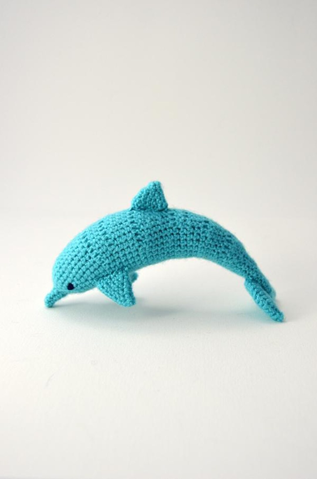 ハンドメイド　夏　編みぐるみ　インテリア　置物　海の生き物　イルカ ハンドメイド 夏 編みぐるみ インテリア 置物 海の生き物 イルカ