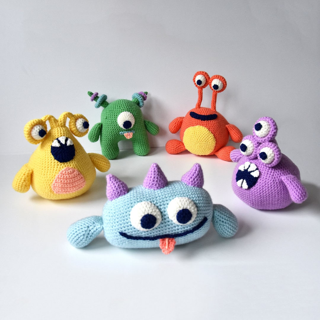 モンスターセットかぎ針編みパターン、エイリアンかぎ針編みパターン