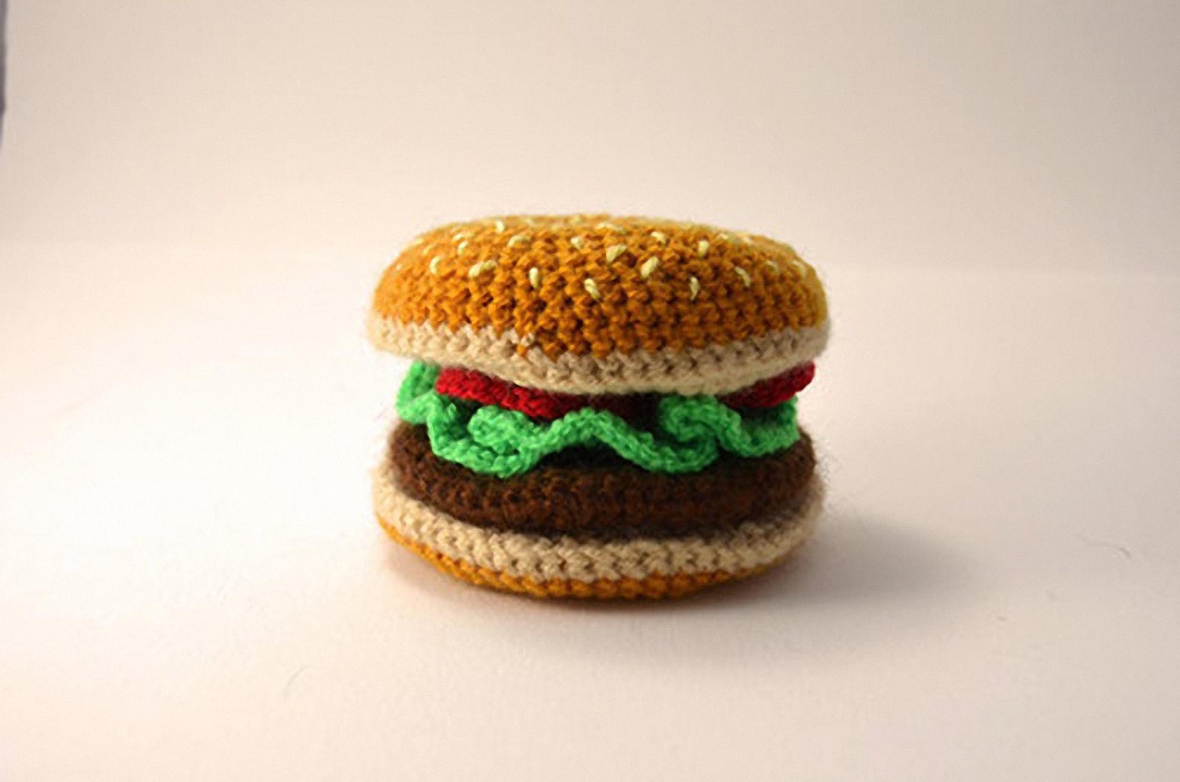 あみぐるみ ハンバーガー型 かわいい ハンバーガーかぎ針編みパターン、ハンバーガーかぎ針編みパターン