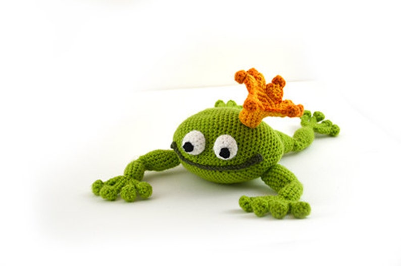 Handsome Frog Prince Crochet Pattern, Frog Crochet Pattern, Amigurumi Frog Pattern, Crochet Frog Amigurumi, Prince Crochet Pattern image 2