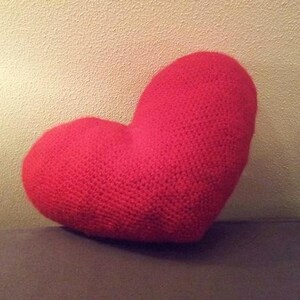 Large Heart Crochet Pattern, Crochet Heart Pattern, Amigurumi Heart Pattern, Valentine's Day Crochet Pattern, Love Crochet Pattern image 2