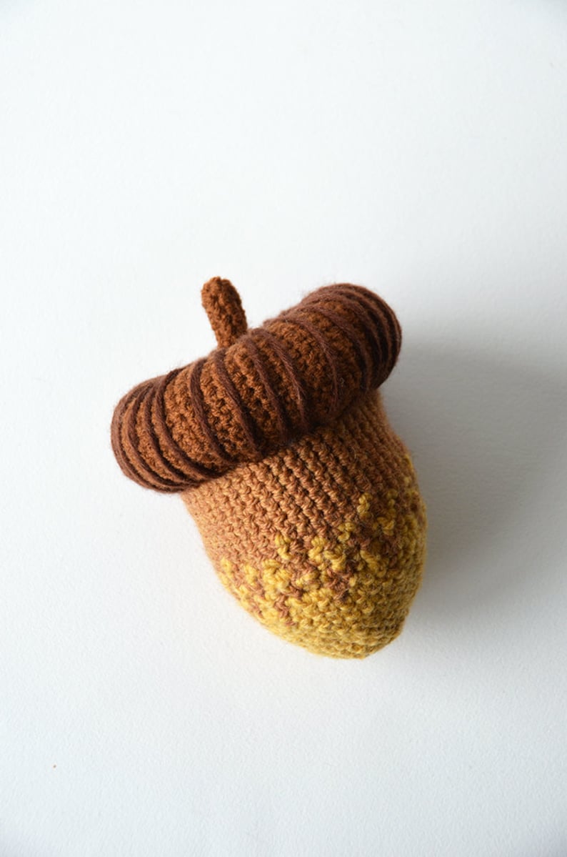 Acorn Crochet Pattern, Crochet Acorn Nut Pattern, Harvest Crochet Pattern, Autumn Crochet Pattern, Oak Nut Crochet Pattern, Crochet Oak Nut image 2
