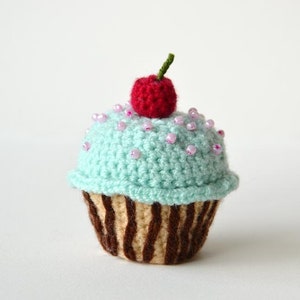 Cherry Cupcake Crochet Pattern, Cupcake Amigurumi Pattern, Amigurumi Cupcake Crochet Pattern, Crochet Cupcake Amigurumi, Kawaii Cupcake
