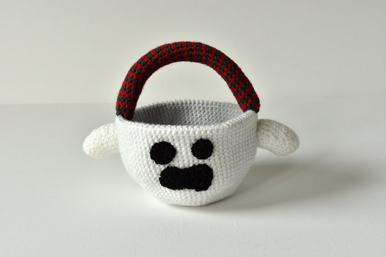 Trick or Treat Basket Crochet Pattern, Ghost Crochet Pattern, Halloween