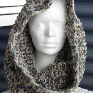 Chunky Hooded Cowl Crochet Pattern - Cowl Scarf Crochet Pattern - DIY Cowl Crochet Pattern