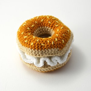 Bagel Crochet Pattern, Bagel Amigurumi Pattern, Crochet Bagel Amigurumi, Food Crochet Pattern, Amigurumi Food, Crochet Food Pattern image 3