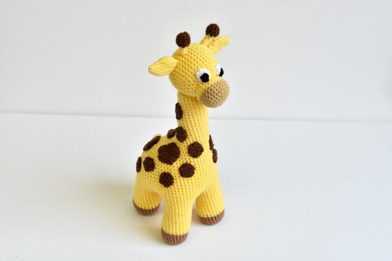 キリンのかぎ針編みパターン、キリンの編みぐるみ、サファリ動物の