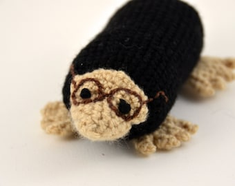 Molly der Maulwurf Häkelanleitung, Amigurumi Maulwurf, Tier mit Brille Häkelanleitung, Maulwurf Amigurumi Häkelanleitung