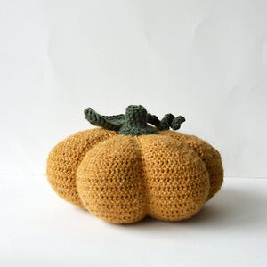Pumpkin Crochet Pattern, Halloween Pumpkin Crochet Pattern, Seasonal Crochet Pattern, Autumn Crochet Pattern, Crochet Pumpkin Pattern image 3