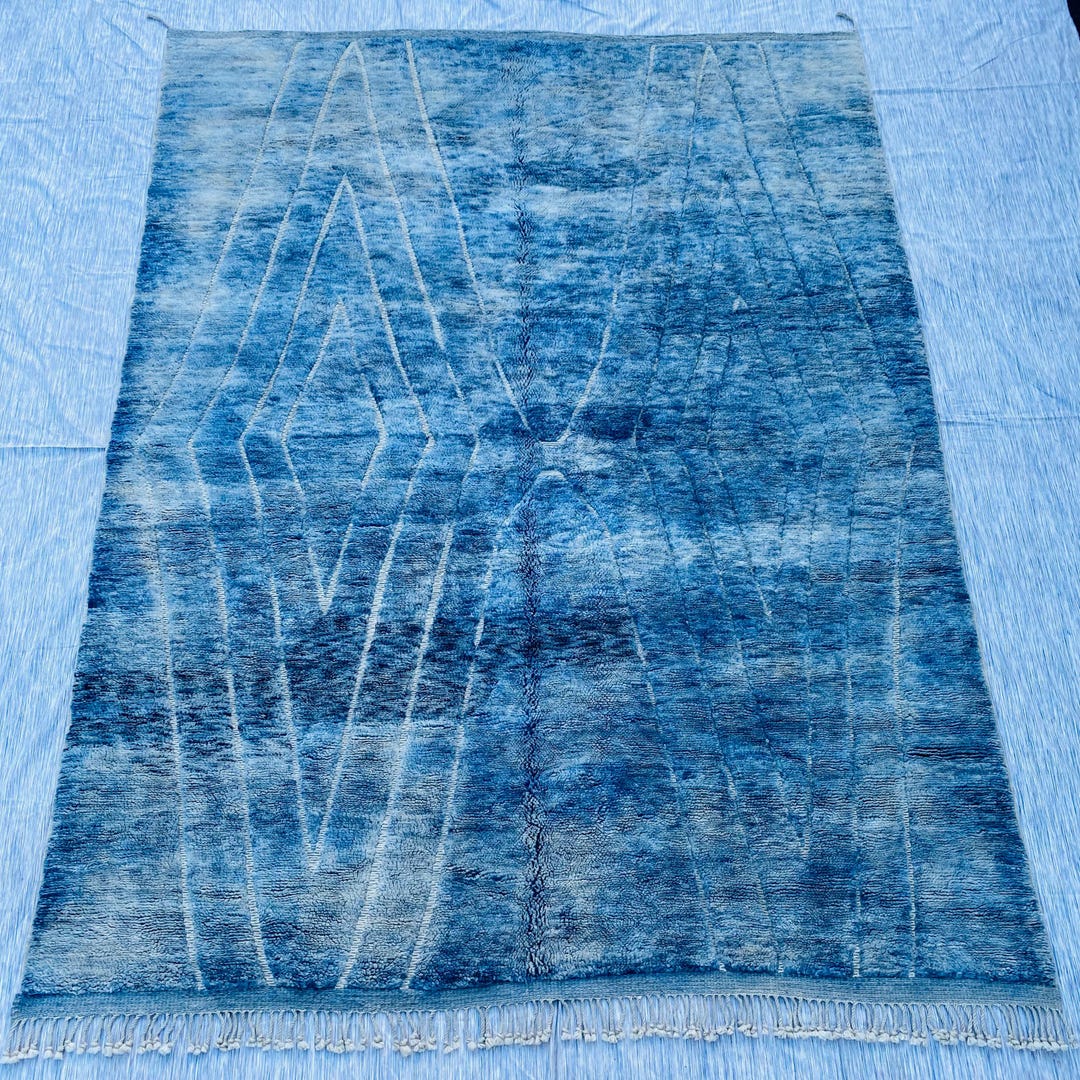Misty | 9x12 Ft Beni Mrirt Watercolor Rug | Layered Blue Ombre Gradient ...