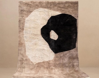 Halo | Dywan Beni Mrirt na zamówienie | Nowoczesne abstrakcyjne kształty organiczne | Ręcznie tkana wełna marokańska | Dywan Beniloom