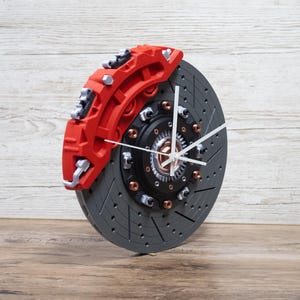 Orologio a disco freno / Orologio da parete da corsa / Decorazione per garage / Arte JDM per garage / Arte automobilistica da parete / Decorazione per auto da corsa / Regali per appassionati di auto immagine 18