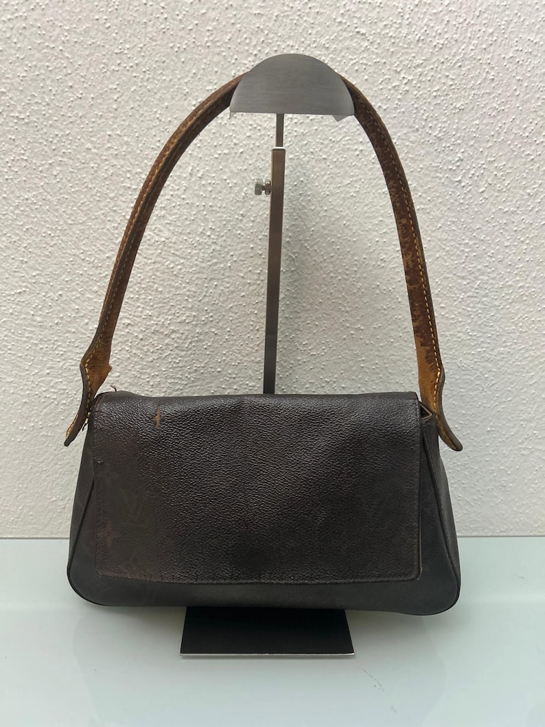 Louis Vuitton Axelväska bild 2