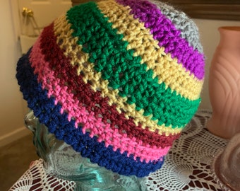 VIBRANT Multi-colored Striped Lightweight Knit Rainbow Crocheted Hat M-XL Adult Beanie Skullcap Seamless Reversible Spring Summer Fall