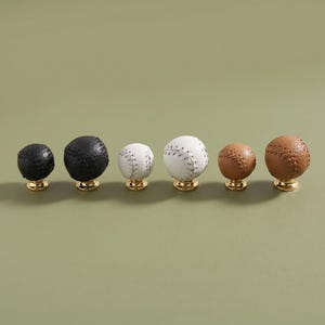 Puxador de couro para armário, puxador de gaveta em formato de bola de beisebol, puxador esportivo para cômoda, puxador decorativo para armário, ferragens exclusivas para móveis, decoração para espaço masculino