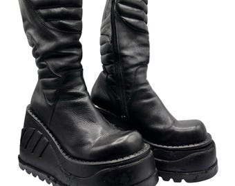 Vintage Sonax Plateau-Stiefel aus Leder, mittelhoch, bis zur Wade.