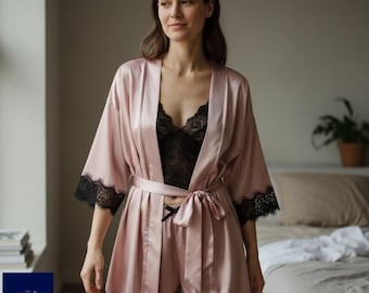 Women's Lace Trimmed Pajama Set | Soft Polyester Knit Sleepwear, Spring Nightwear