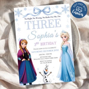 以下が含まれることがあります： アナと雪の女王のキャラクター、アナ、エルサ、オラフが描かれた長方形の誕生日招待状。テキストには「No Right No Wrong, No Rules For Me, I'm THREE, Sophia's 3RD BIRTHDAY, Saturday, October 25th, 2:00 PM - 5:00 PM, 431 Snow Lake, Willow Falls, New York 32156, RSVP to Anna at 714.347.8749」と記載されています。