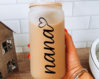 Nana Iced Coffee Cup Glass Iced Coffee Cup for Nana with Lid and Straw, Nana Glass Can Mother's Day Gift