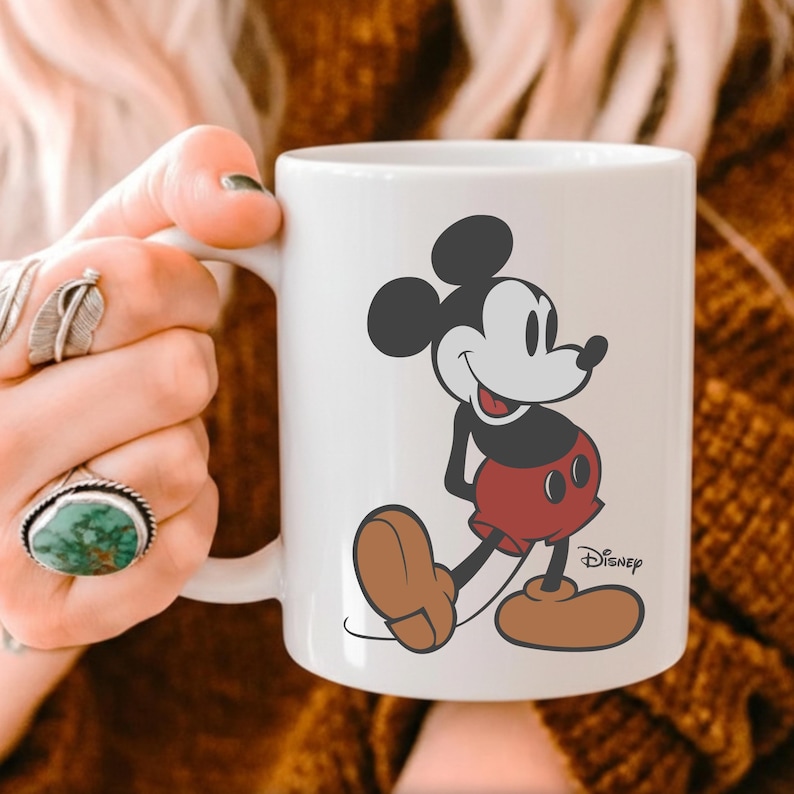 Tazza classica di Topolino, tazza da caffè retrò Disney, regalo con personaggi magici, decorazione retrò di Topolino, tazza per fan di bambini e adulti immagine 1