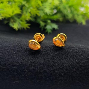 Paire de clous d'oreilles en citrine naturelle plaquée or, poire de 4 x 6 mm, bijoux pour tenues de soirée, cadeau personnalisé.