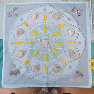 Sacred Altar Cloth, Crystal Grid Cloth ‘Peace of Lemuria’ 5D Reading Cloth, Tarot Wrap, Crystal Grid Cloth