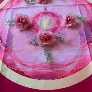 Sacred  Altar Cloth, Magenta Heart of Avalon Reading Cloth, Tarot Wrap, Crystal Grid Cloth