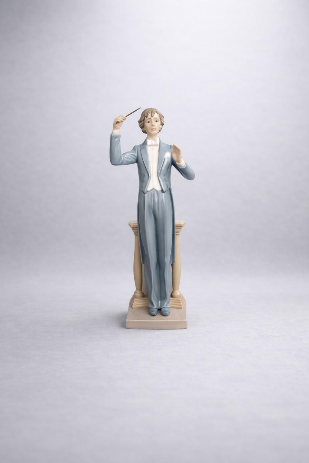Lladro Porcelain Figurine “maestro, Music Please” – Model 5196 - Etsy