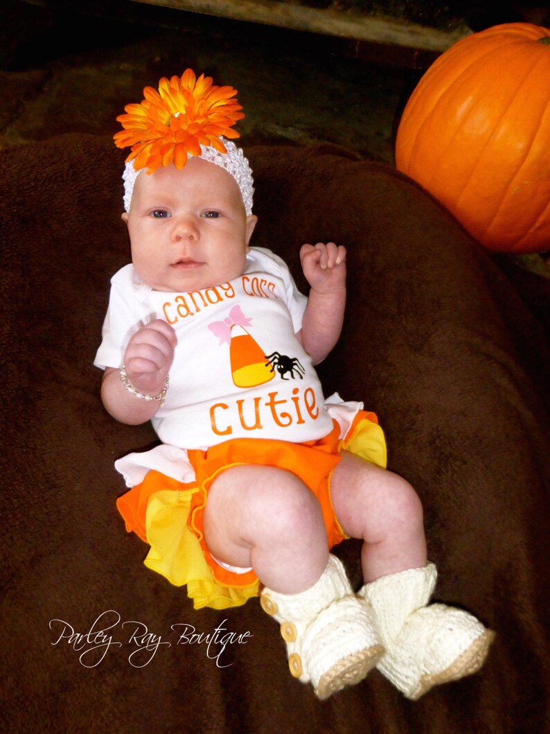 Beautiful Parley Ray Candy Corn Halloween Ruffled Baby Bloomers Diaper Cover Photo Prop