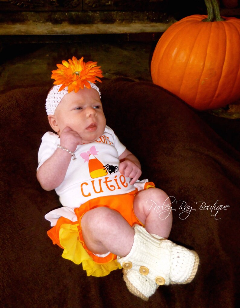 Beautiful Parley Ray Candy Corn Halloween Ruffled Baby Bloomers Diaper Cover Photo Prop