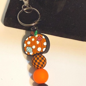 Handmade Patchwork Pumpkin Beaded Keychain | Fall Backpack Charm | Autumn Purse Accessory