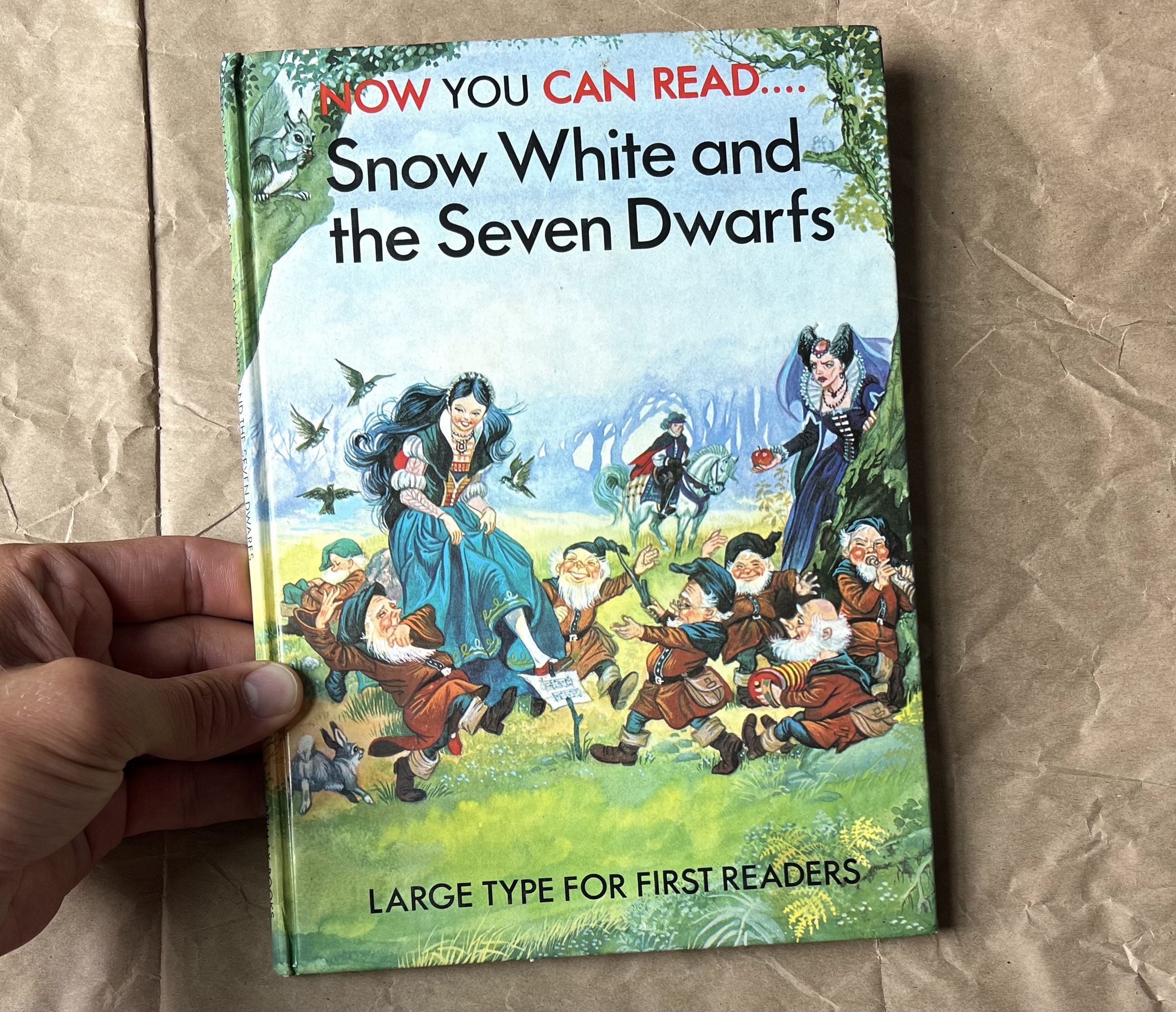 Snow White and the Seven Dwarfs - 70s 80s Childrens Book - Etsy