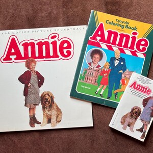 Collection ANNIE vintage des années 80 - album de disques de livre de coloriage